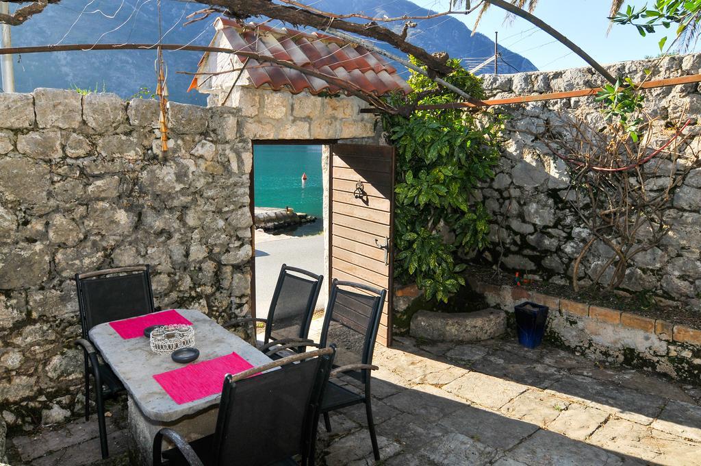 Holiday Home Maris Kotor Dış mekan fotoğraf